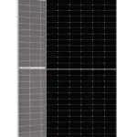Yüksek verimli 600W solar panel.